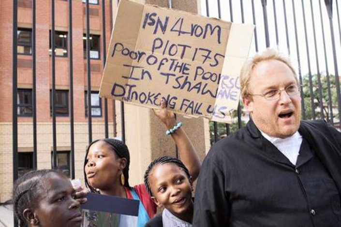 Top city human rights lawyer dies